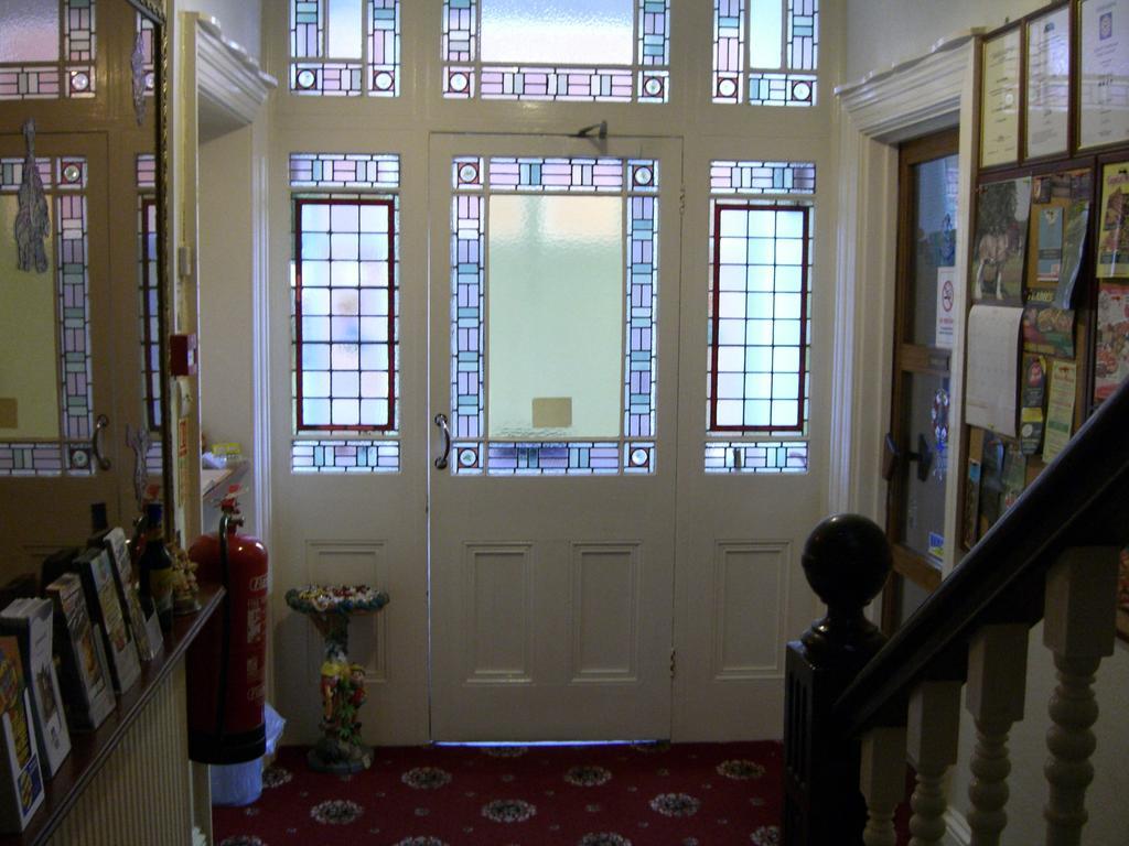 Spindrift Guest House - Adults Only Great Yarmouth Bagian luar foto